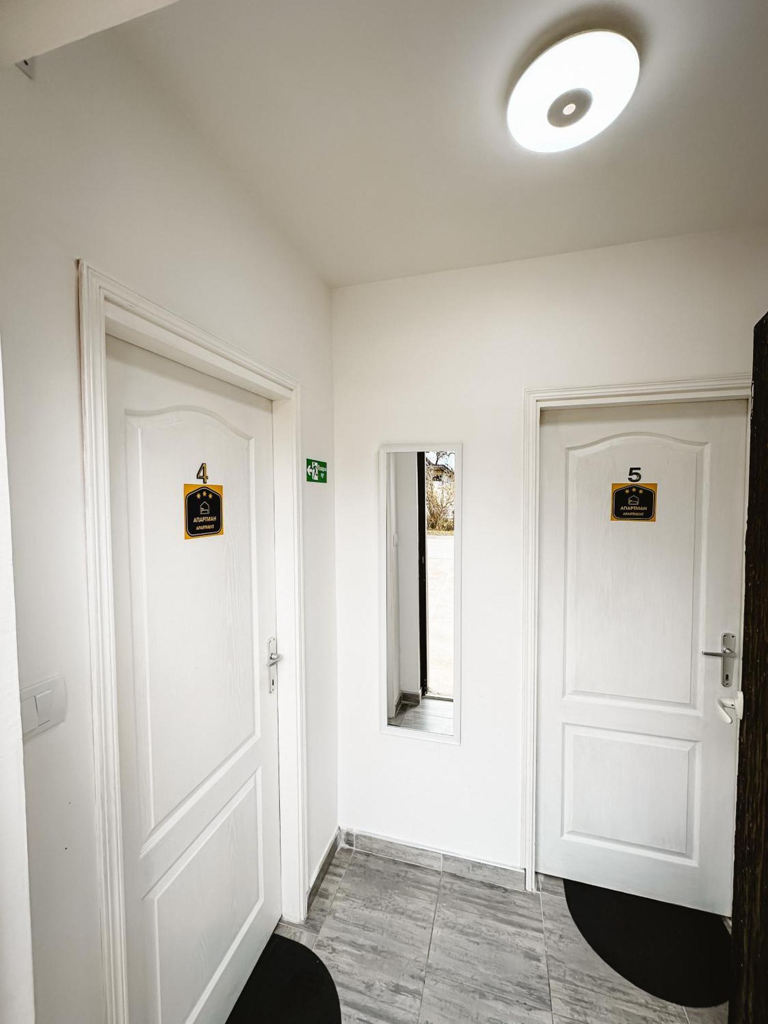 S. A. L. 2 Apartment Becicherecul Mare Exterior foto